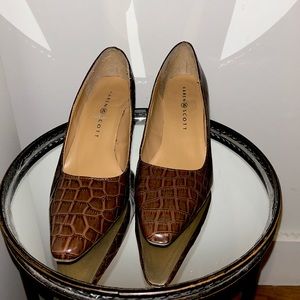 Karen Scott brown crocodile pattern kitten heels.